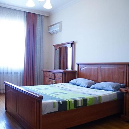 Apartamento Nizami Street Bakú Exterior foto