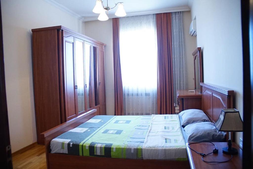 Apartamento Nizami Street Bakú Exterior foto